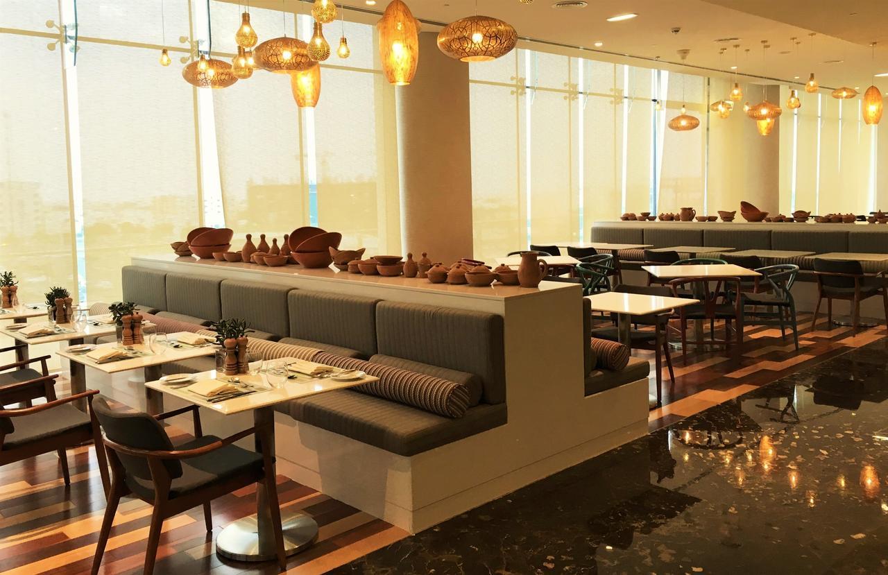 Отель Grand Millennium 5*